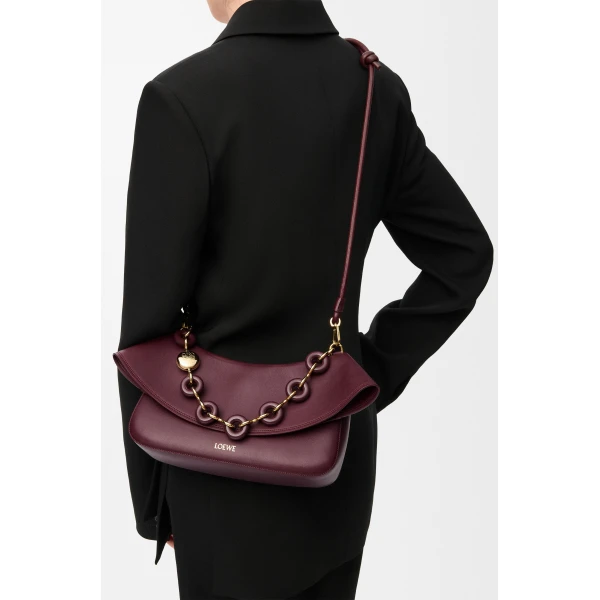 LOEWE Medium Ola Bag
In Smooth Calfskin, view 2