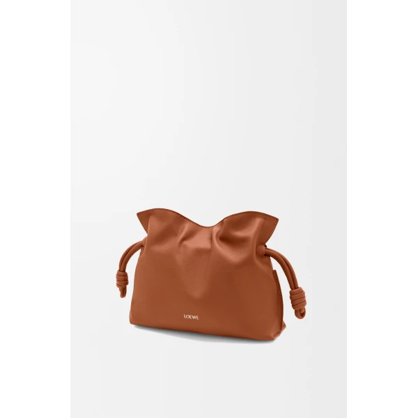 LOEWE Mini Flamenco Clutch
In Nappa Calfskin, view 2
