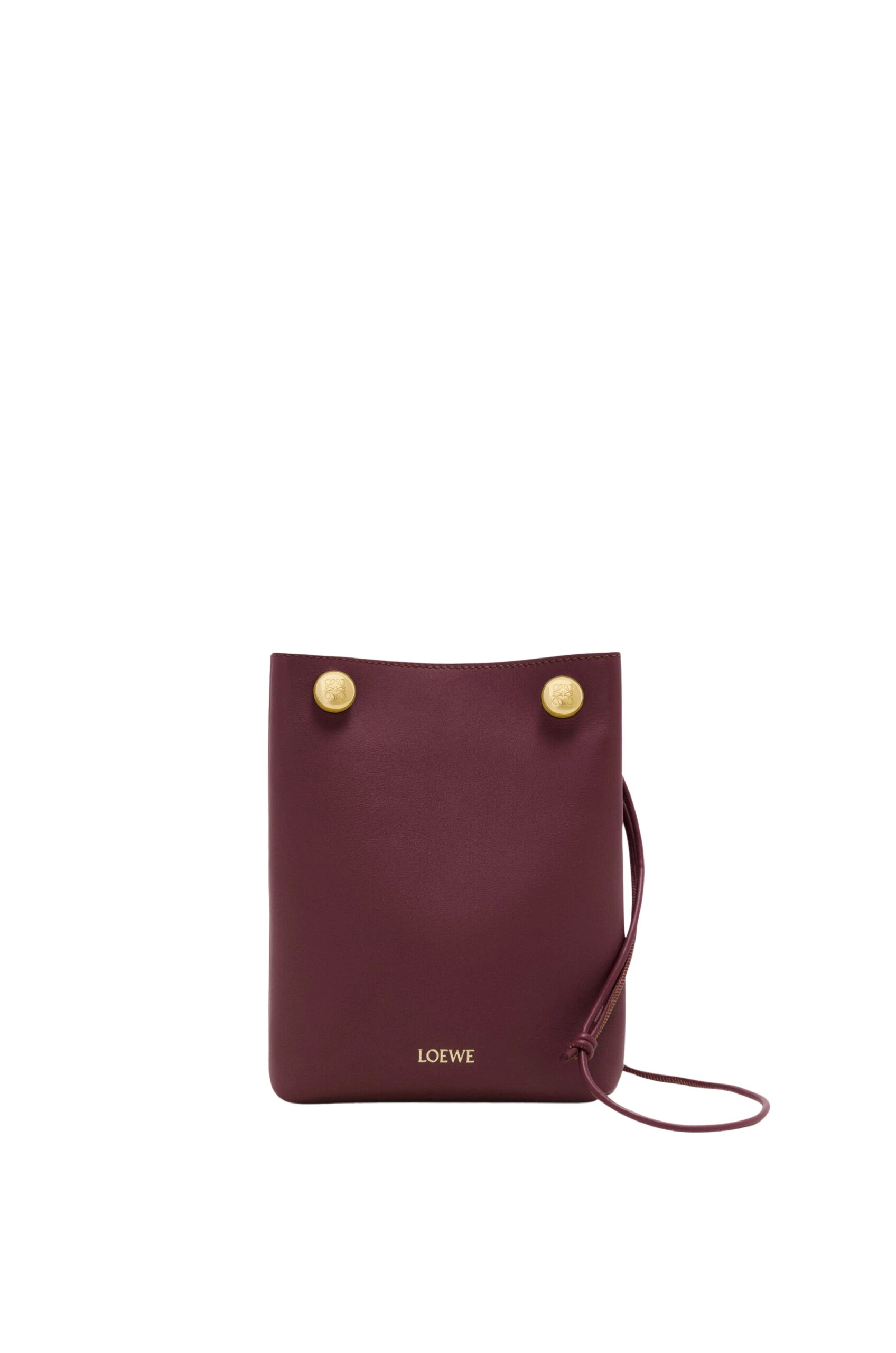 LOEWE-Pebble-Pouch-In-Smooth-Calfskin-2025-coveti-scaled46440_nobg coveti