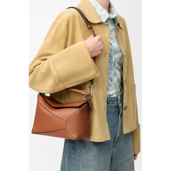 LOEWE Small Puzzle Edge Bag In Classic Calfskin, view 2