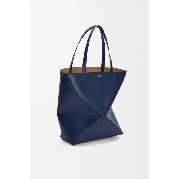 LOEWE Xl Puzzle Fold Tote
In Shiny Calfskin, view 2