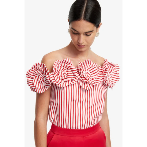 3D floral appliqué embellished neckline