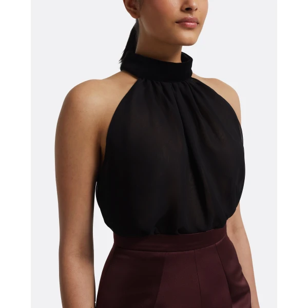 Safiyaa Akira Top in Black, view 5