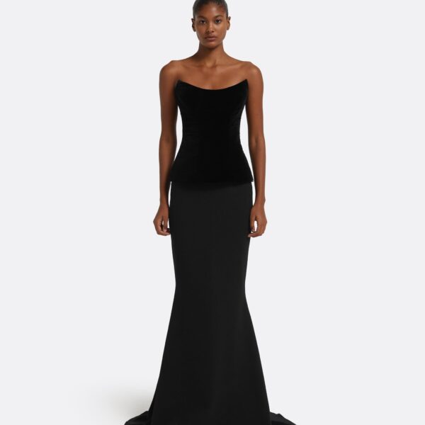 Gayeta Long Skirt in Black - Image 2