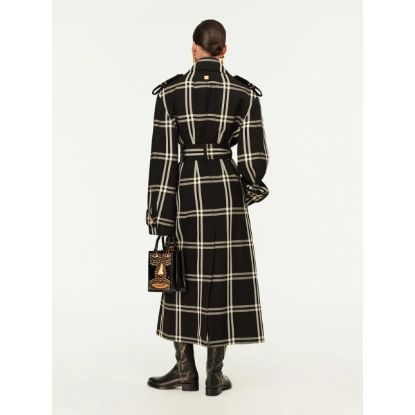 Schiaparelli nose bag