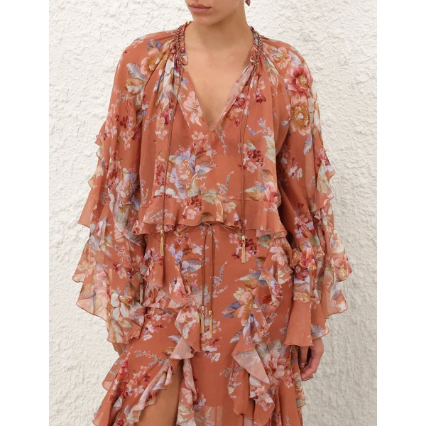 available now at Coveti.