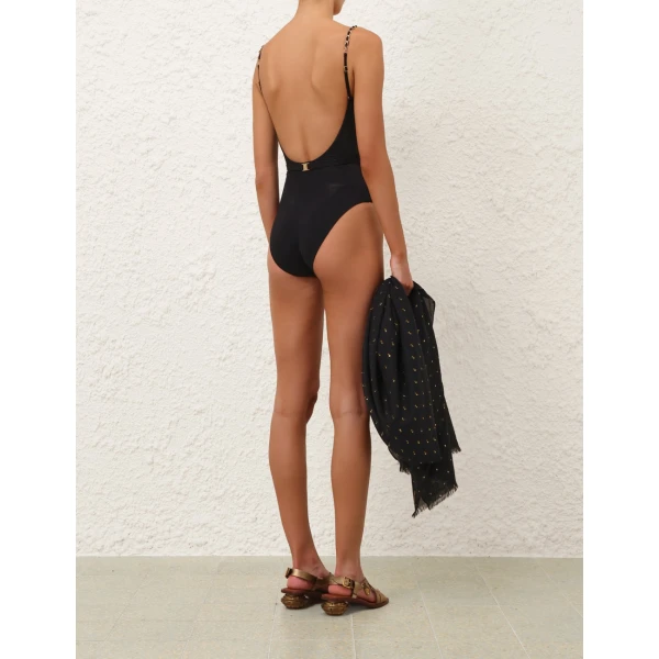 available now at Coveti.