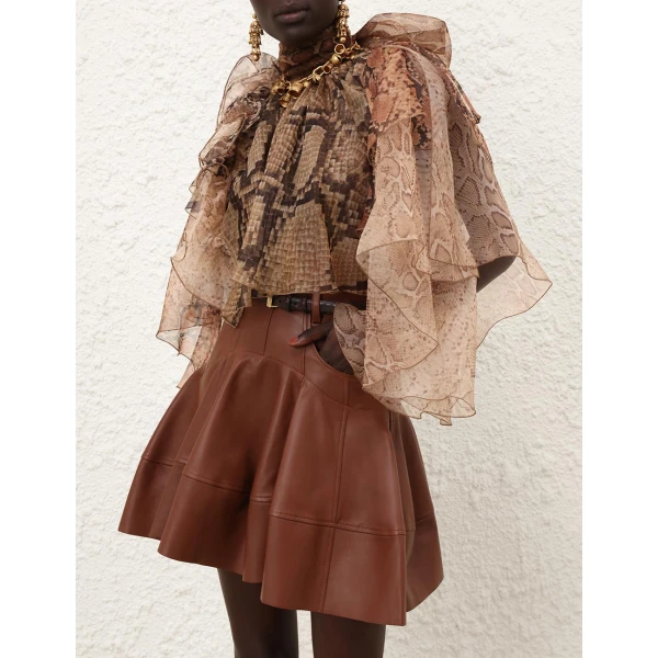 available now at Coveti.