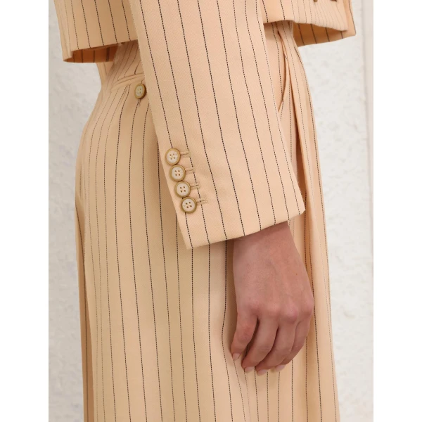 available now at Coveti.
