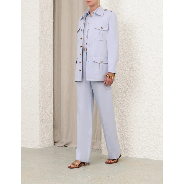 available now at Coveti.