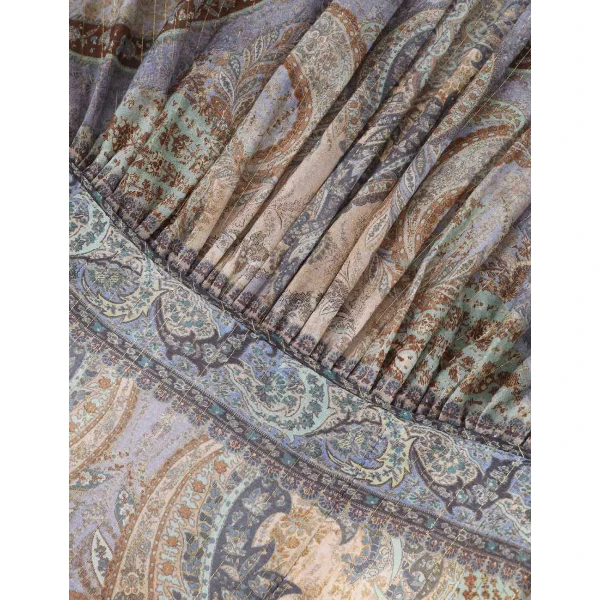 available now at Coveti.