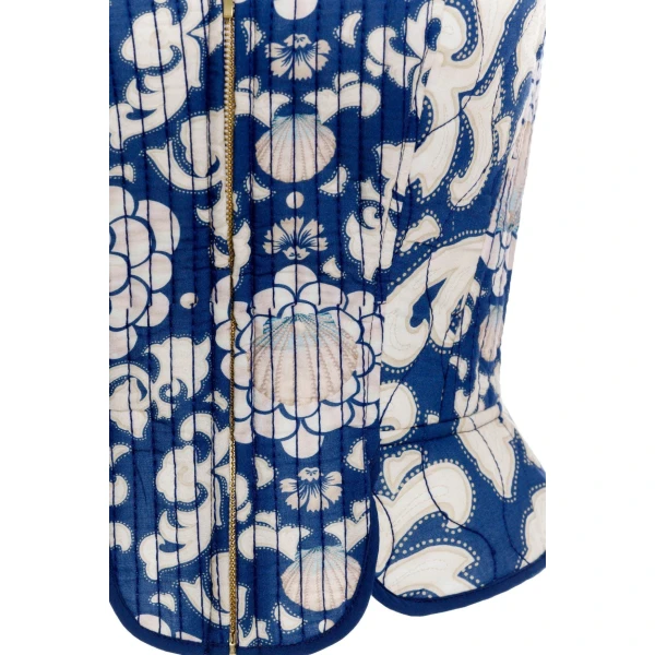 Agua By Agua Bendita