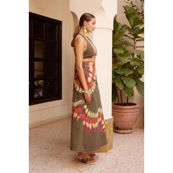 available now at Coveti.