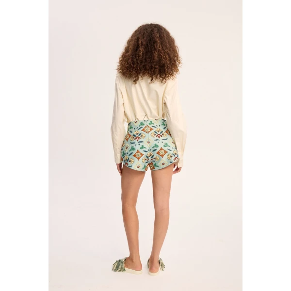 alemais clothing