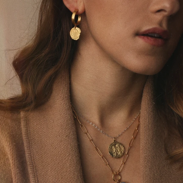jewelry designer