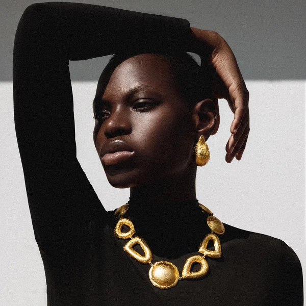 jewelry designer