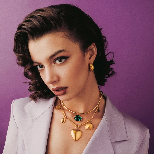 jewelry designer