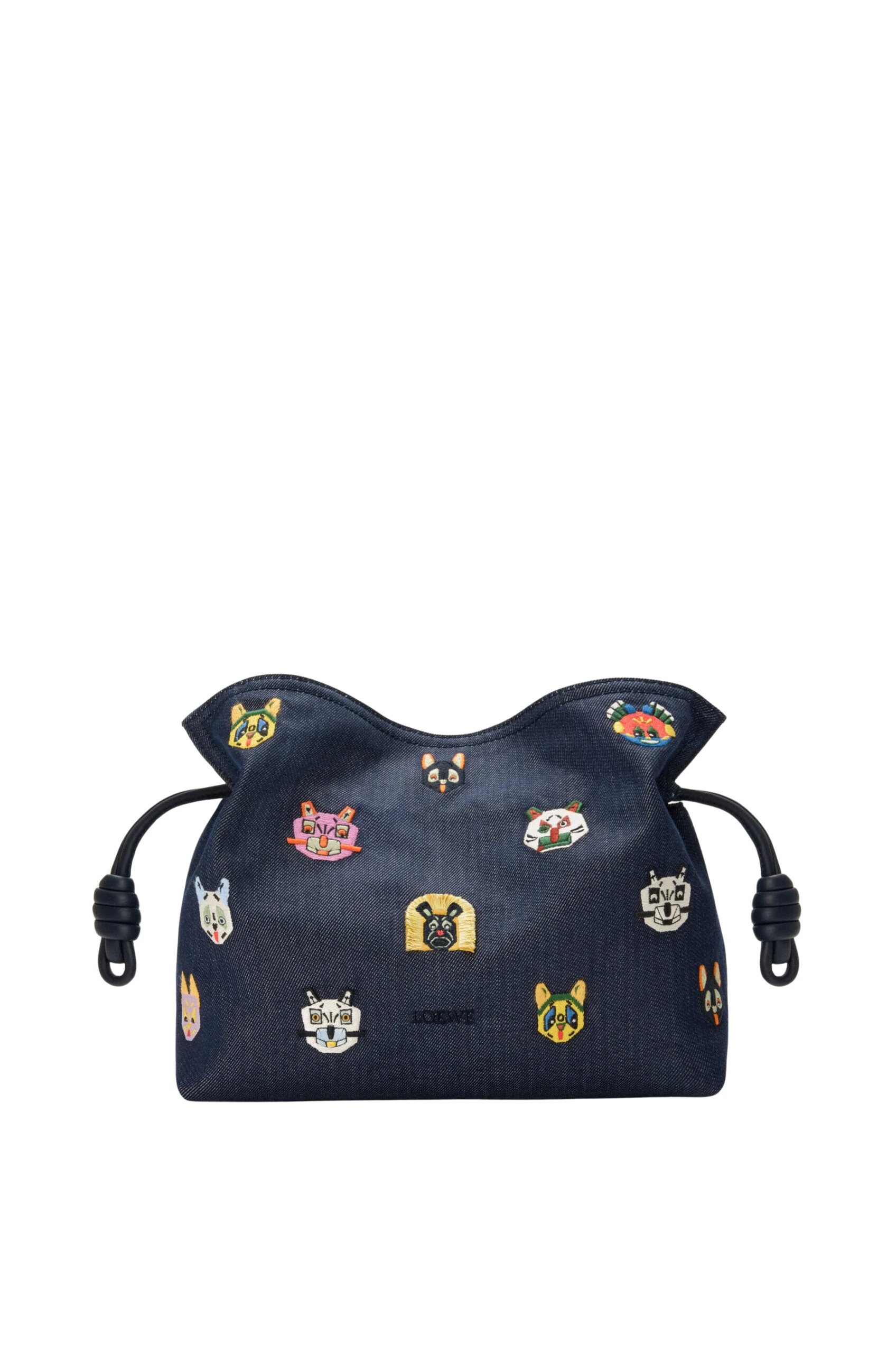 LOEWE-Cats-Medium-Flamenco-Clutch-In-Embroidered-Denim-2026-coveti-scaled86029_nobg coveti