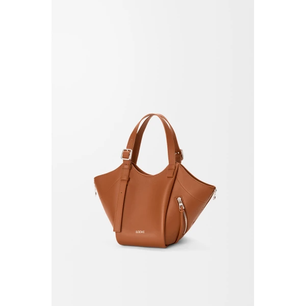 LOEWE Hammock Flip Bag
In Classic Calfskin, view 4