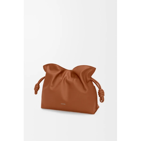 LOEWE Medium Flamenco Clutch In Nappa Calfskin, view 4