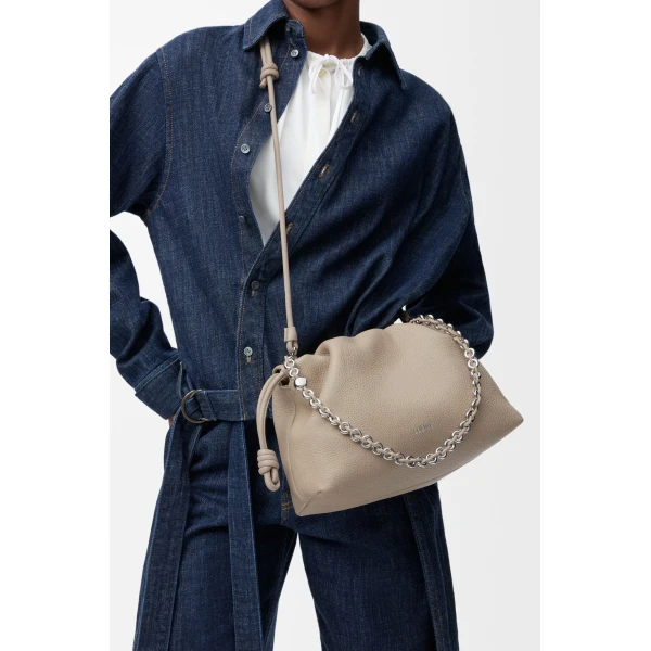 LOEWE Medium Flamenco Purse In Fine Grained Calfskin, view 4