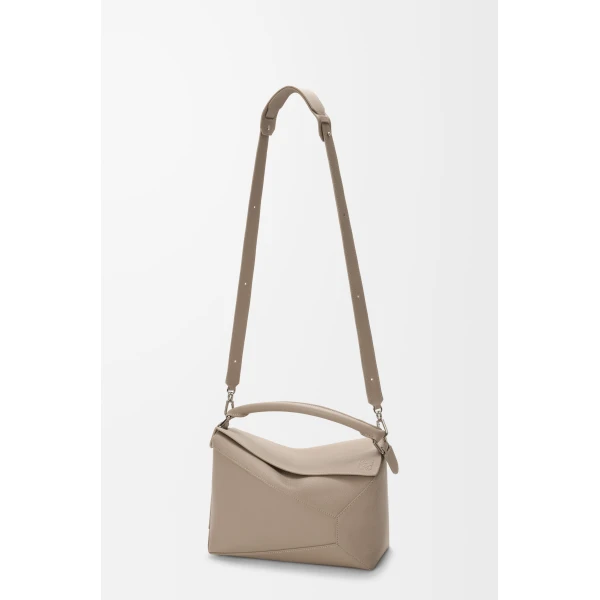 LOEWE Medium Puzzle Edge Bag In Soft Grained Calfskin, view 5
