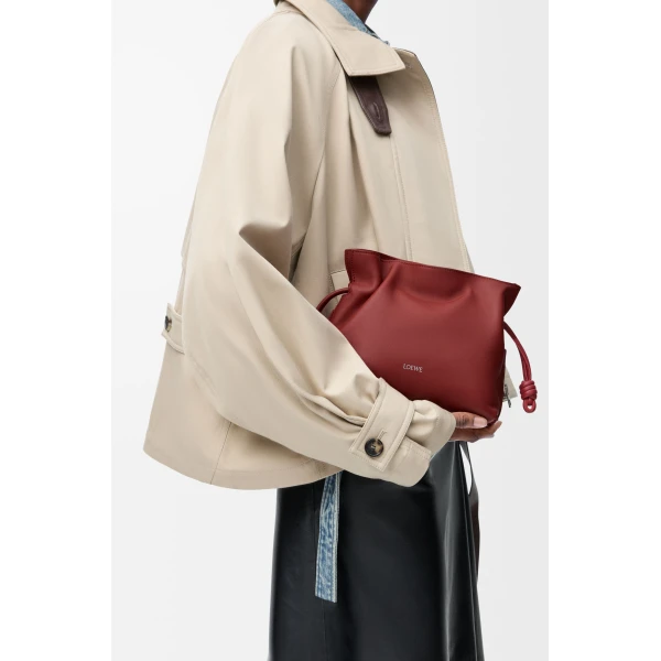 LOEWE Mini Flamenco Clutch
In Nappa Calfskin, view 2