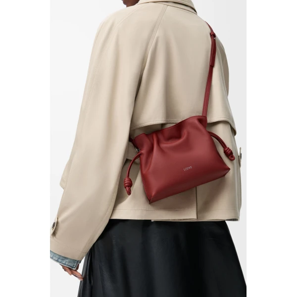 LOEWE Mini Flamenco Clutch
In Nappa Calfskin, view 3