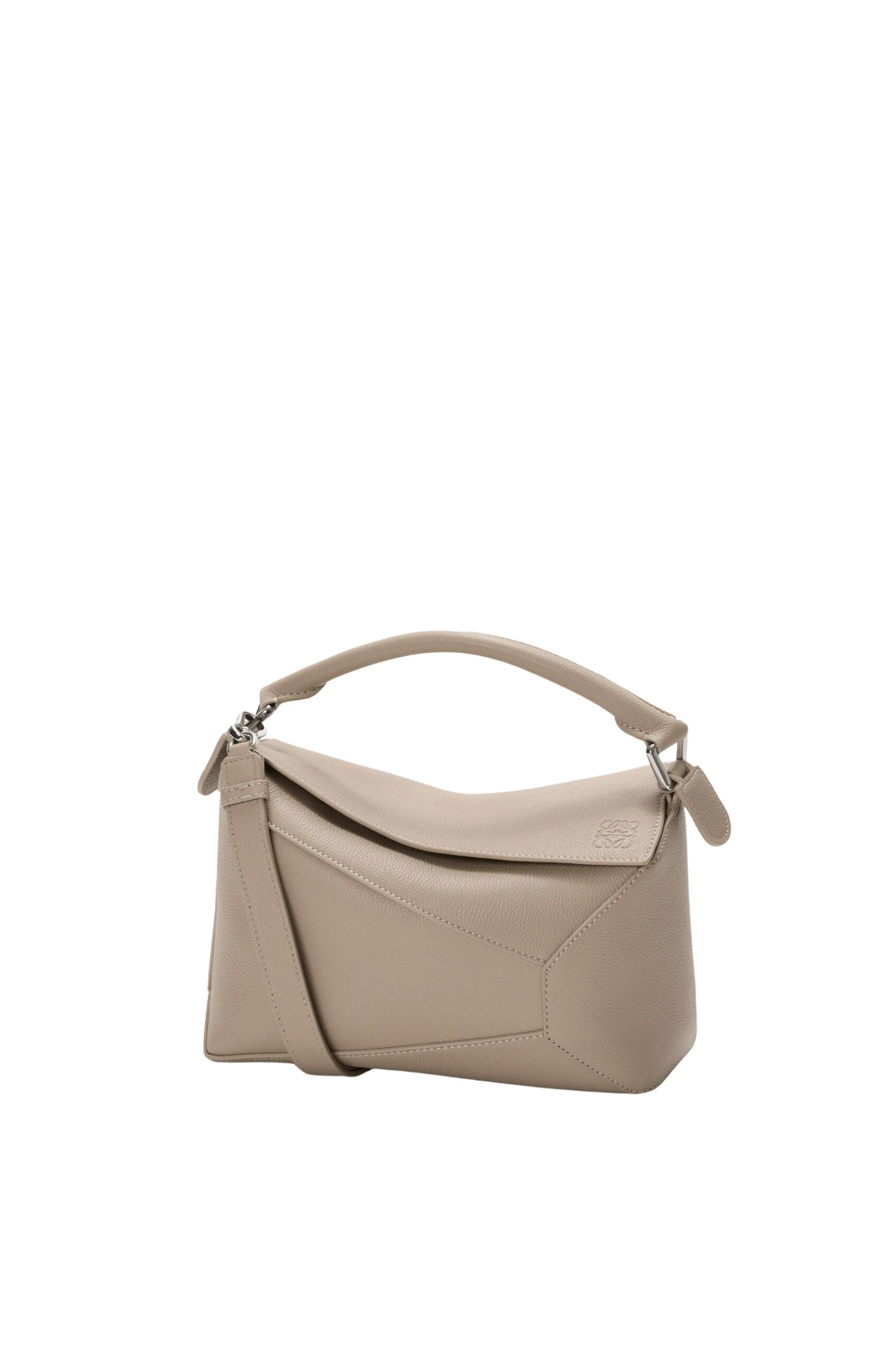 LOEWE-Small-Puzzle-Edge-Bag-In-Soft-Grained-Calfskin-2026-coveti-scaled74272_nobg coveti