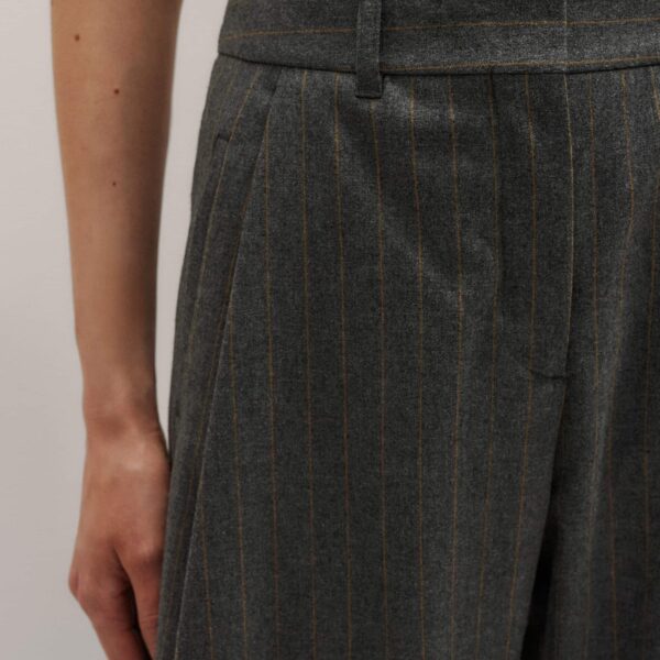 Italian Wool – luxury British Grey in Me and Em exclusively at Coveti