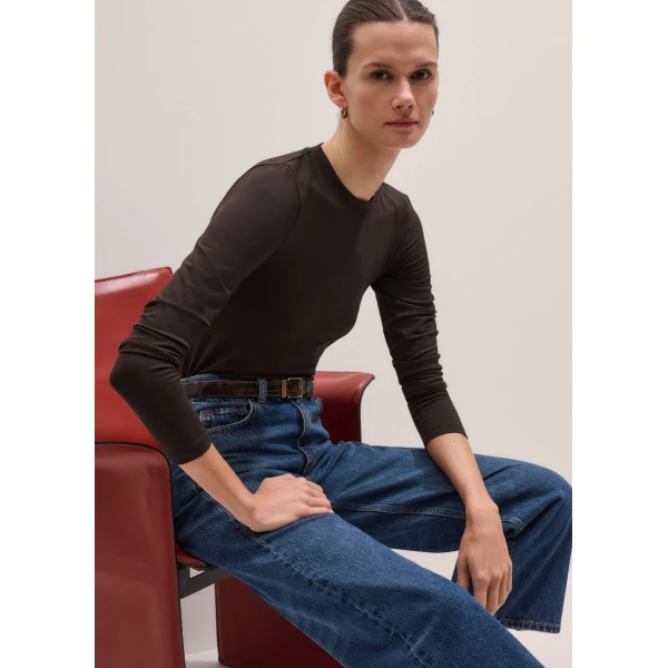 Me and Em Crew Neck Slim Top
Soft Modal Jersey Top, view 7