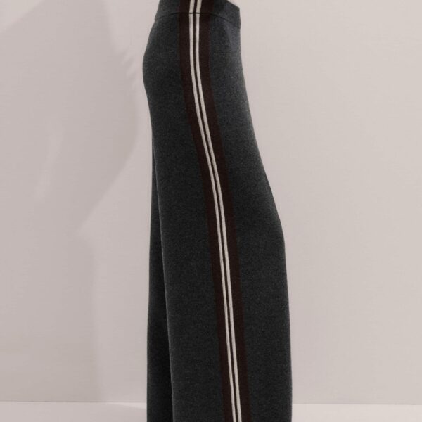 Merino + Cashmere – luxury British Brown in Me and Em exclusively at Coveti