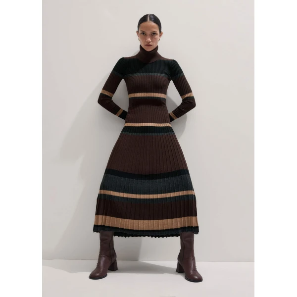 Me and Em Maxi Dress + Snood
Stretch Merino, view 6
