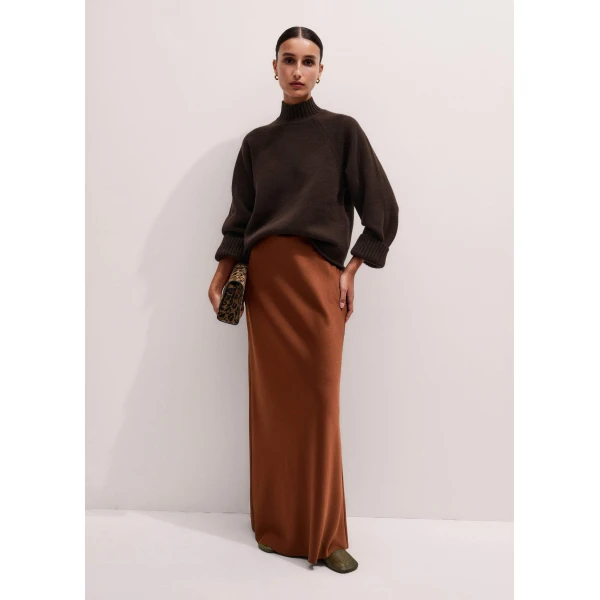 Me and Em Relaxed Luxe Sweater
Wool + Cashmere Knit, view 5