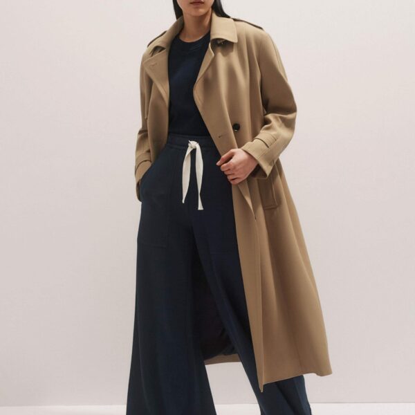 Water Resistant Blend – luxury British Brown in Me and Em exclusively at Coveti