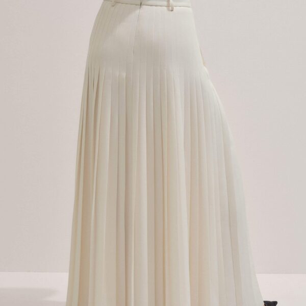 Fluid Crepe – luxury British Ivory in Me and Em exclusively at Coveti