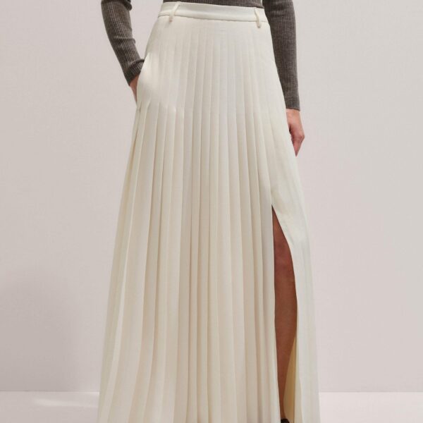 Fluid Crepe – luxury British Ivory in Me and Em exclusively at Coveti