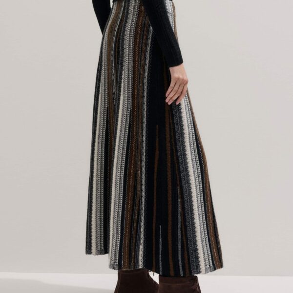 Merino + Cashmere – luxury British Black in Me and Em exclusively at Coveti