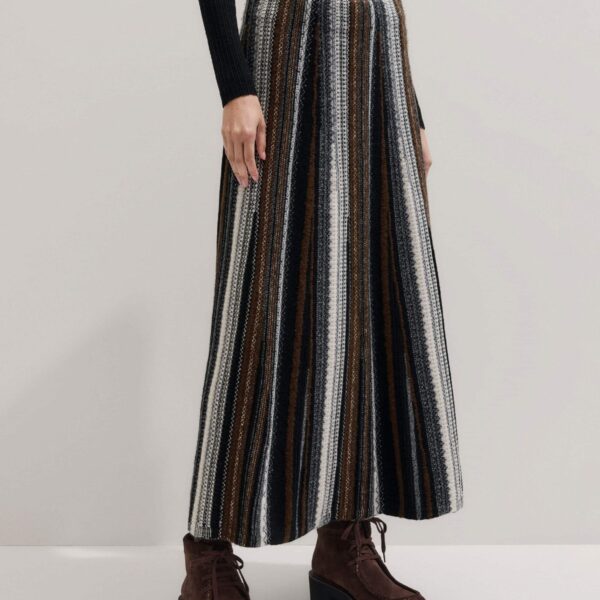 Me and Em Textured Stitch Skirt