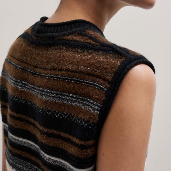 Me + Em Textured Vest + Snood