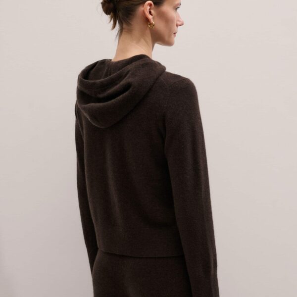 Cashmere – luxury British Brown in Me and Em exclusively at Coveti