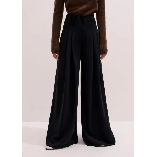 Me and Em Ultra Wide-Leg Pant
Wool Blend, view 6