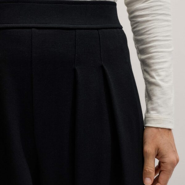 Ponte Jersey – luxury British Black in Me and Em exclusively at Coveti