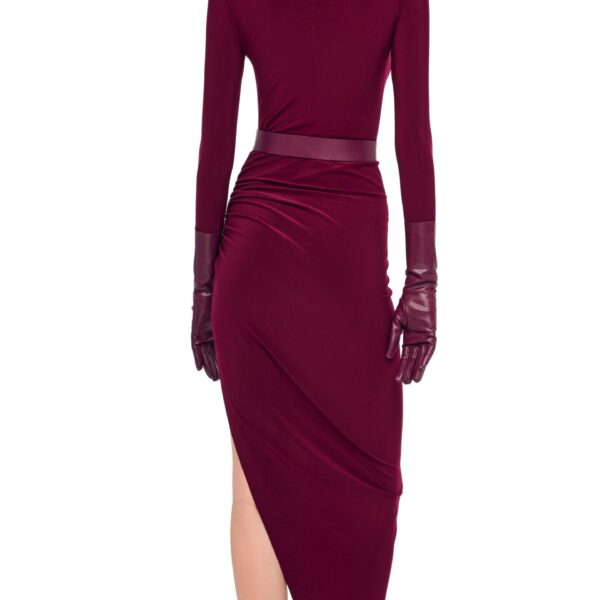 available now at Coveti.