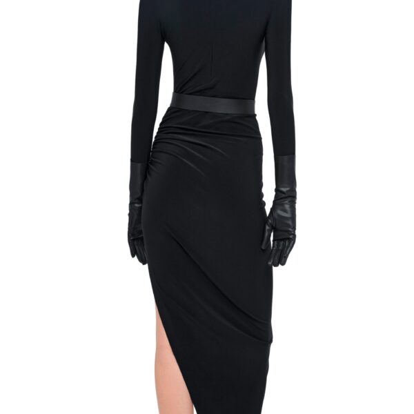 available now at Coveti.