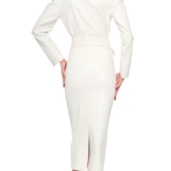 available now at Coveti.