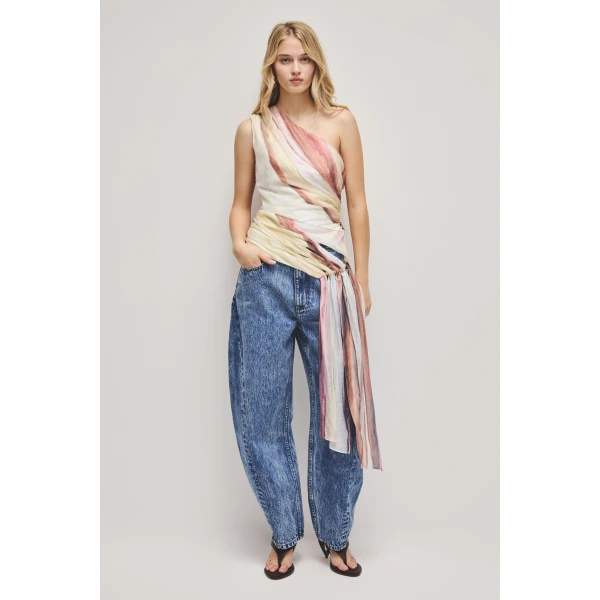 Aje Capture One Shoulder Top, view 3