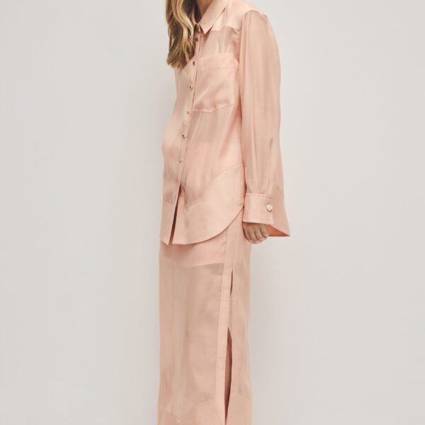 Aje Aus  – structured silhouette with raw femininity from Coveti