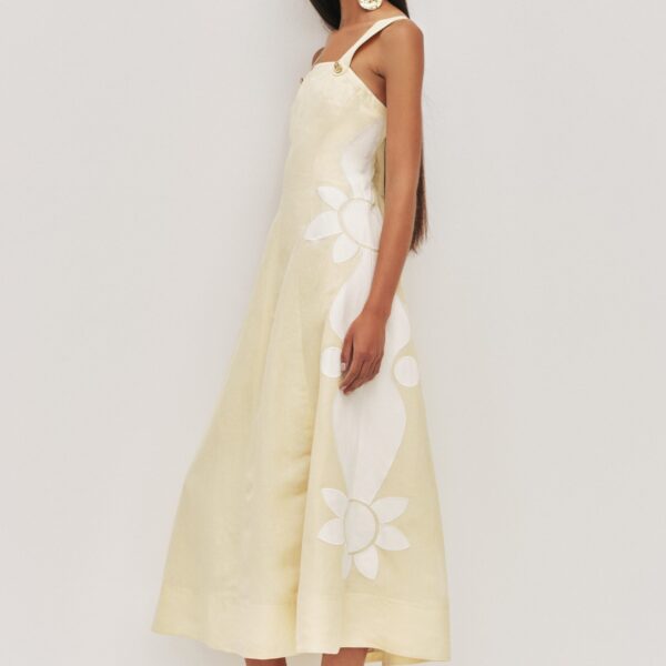 Aje Aus Dresses – structured silhouette with raw femininity from Coveti