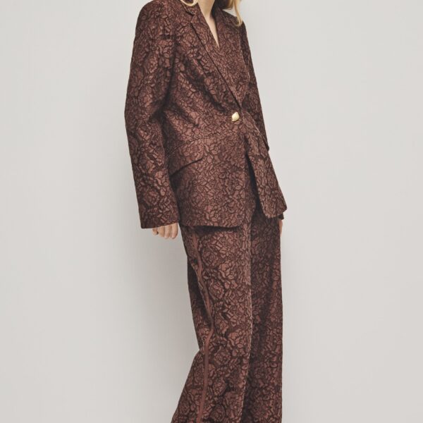 Aje clothing Aus  – structured silhouette with raw femininity from Coveti